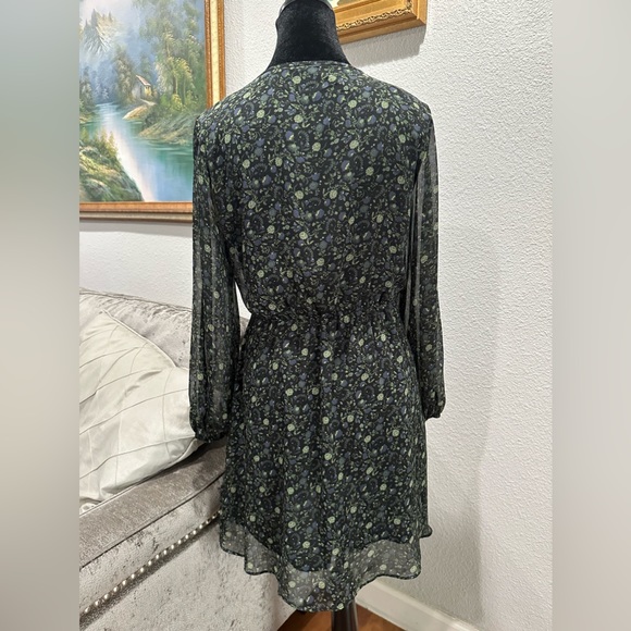 Zara M size short dress ( 100% Polyester ) - Picture 7 of 12